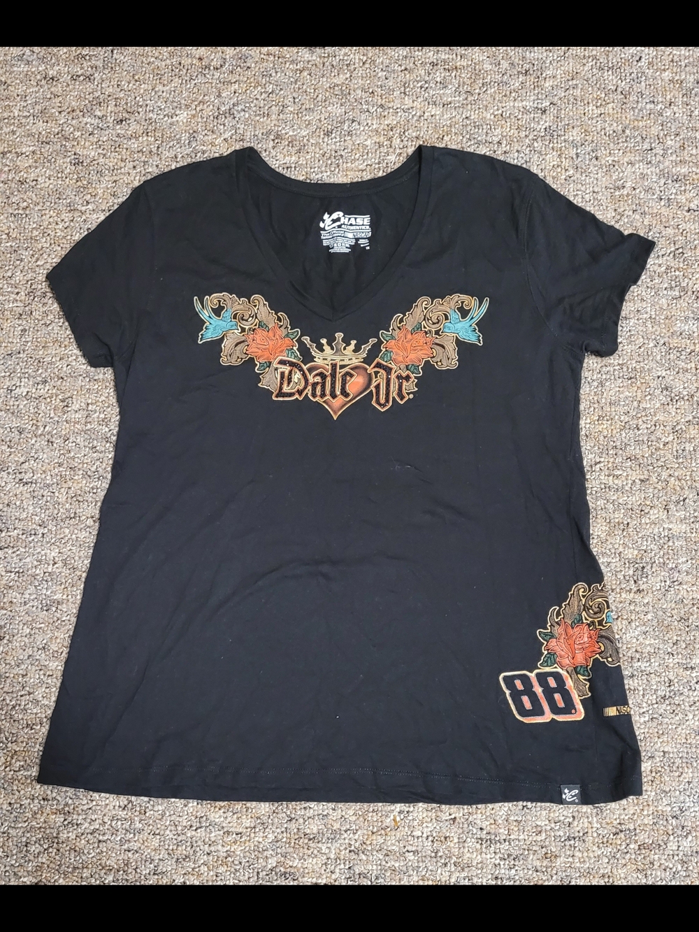 Women's Chase Authentics NASCAR Dale Earnhardt Jr #88 Black V-Neck Shirt Size 1X